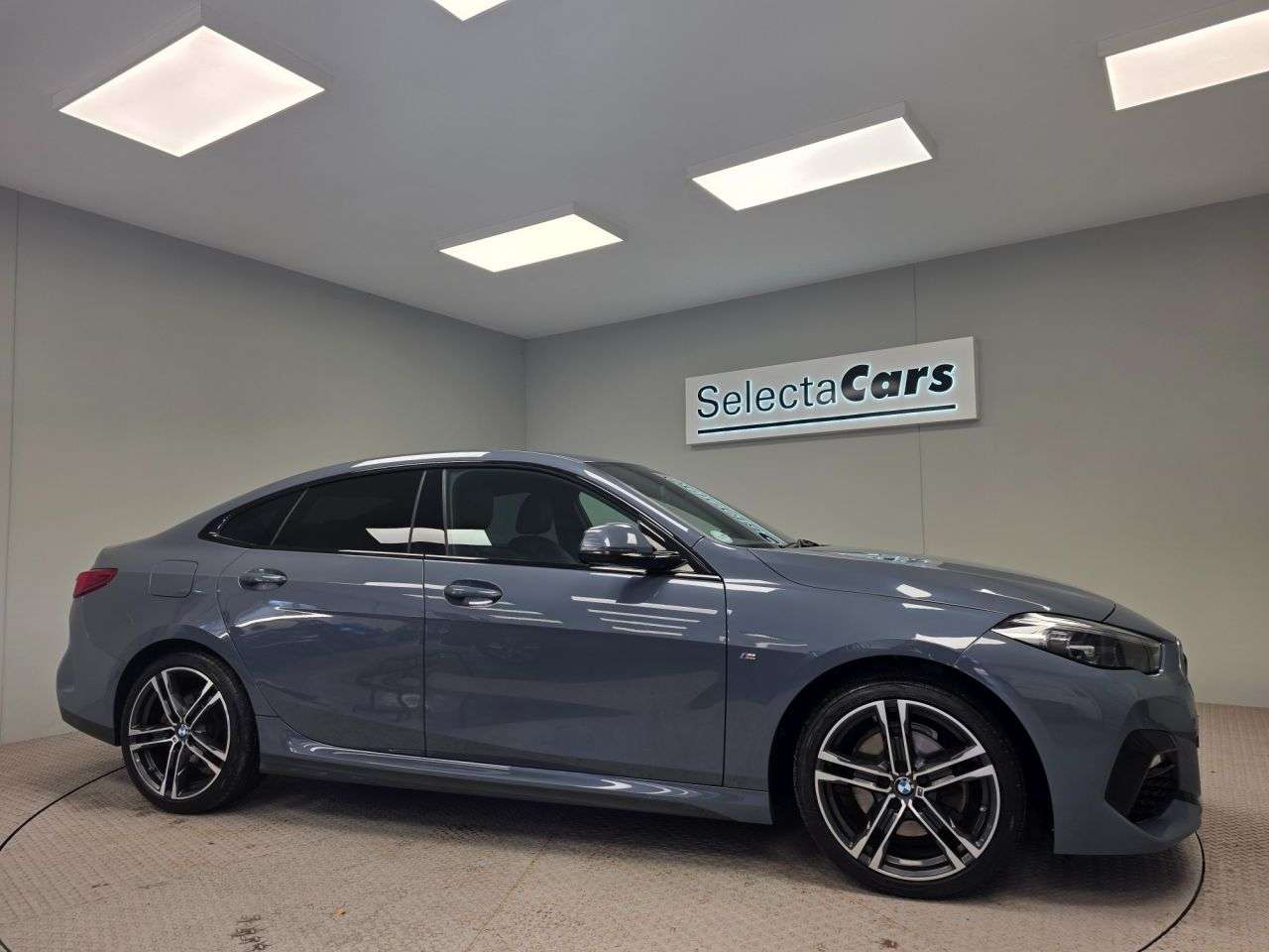 A 2020 BMW 2 SERIES GRAN COUPE 1.5 218i M Sport Saloon 4dr Petrol Manual Euro 6 (s/s) (140 ps) A 2020 BMW 2 SERIES GRAN COUPE 1.5 218i M Sport Saloon 4dr Petrol Manual Euro 6 (s/s) (140 ps)