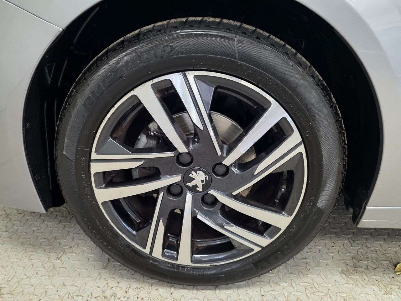 2023 PEUGEOT 208 2023 PEUGEOT 208