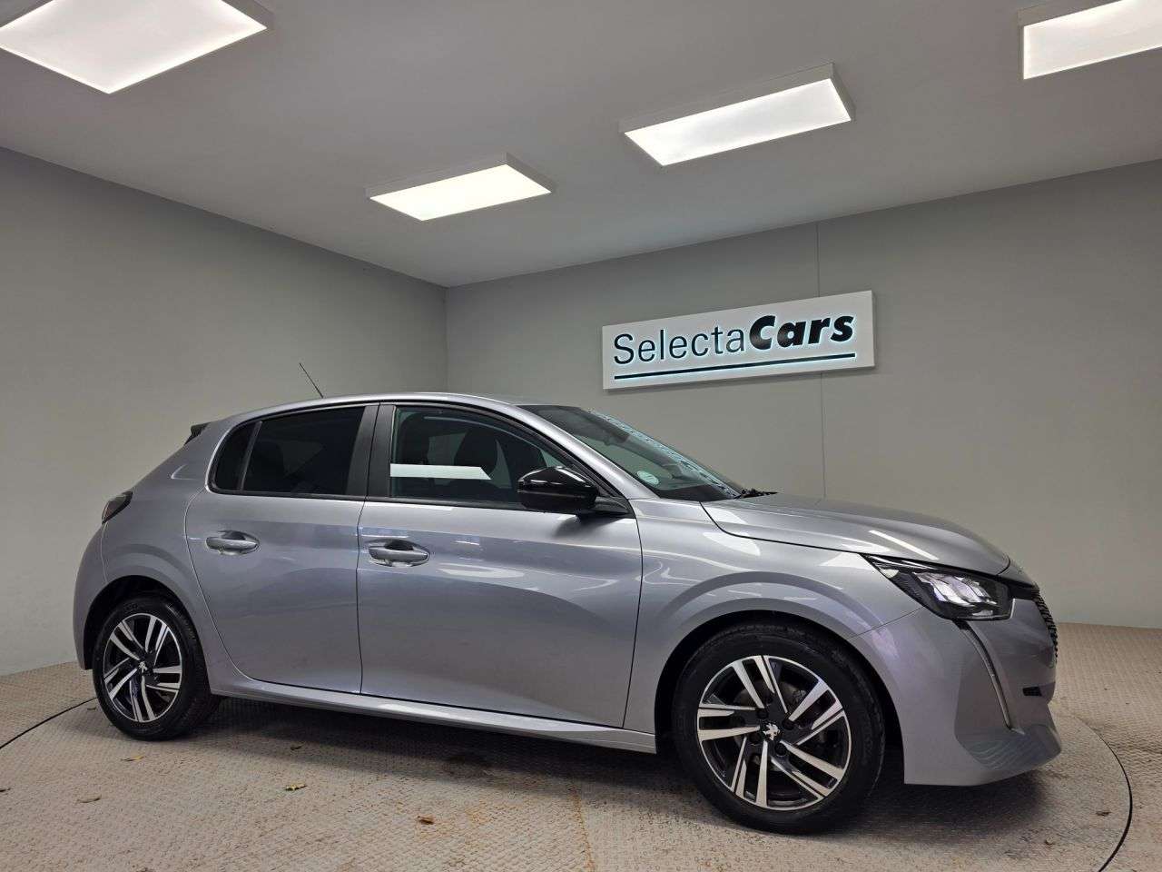 2023 PEUGEOT 208 2023 PEUGEOT 208