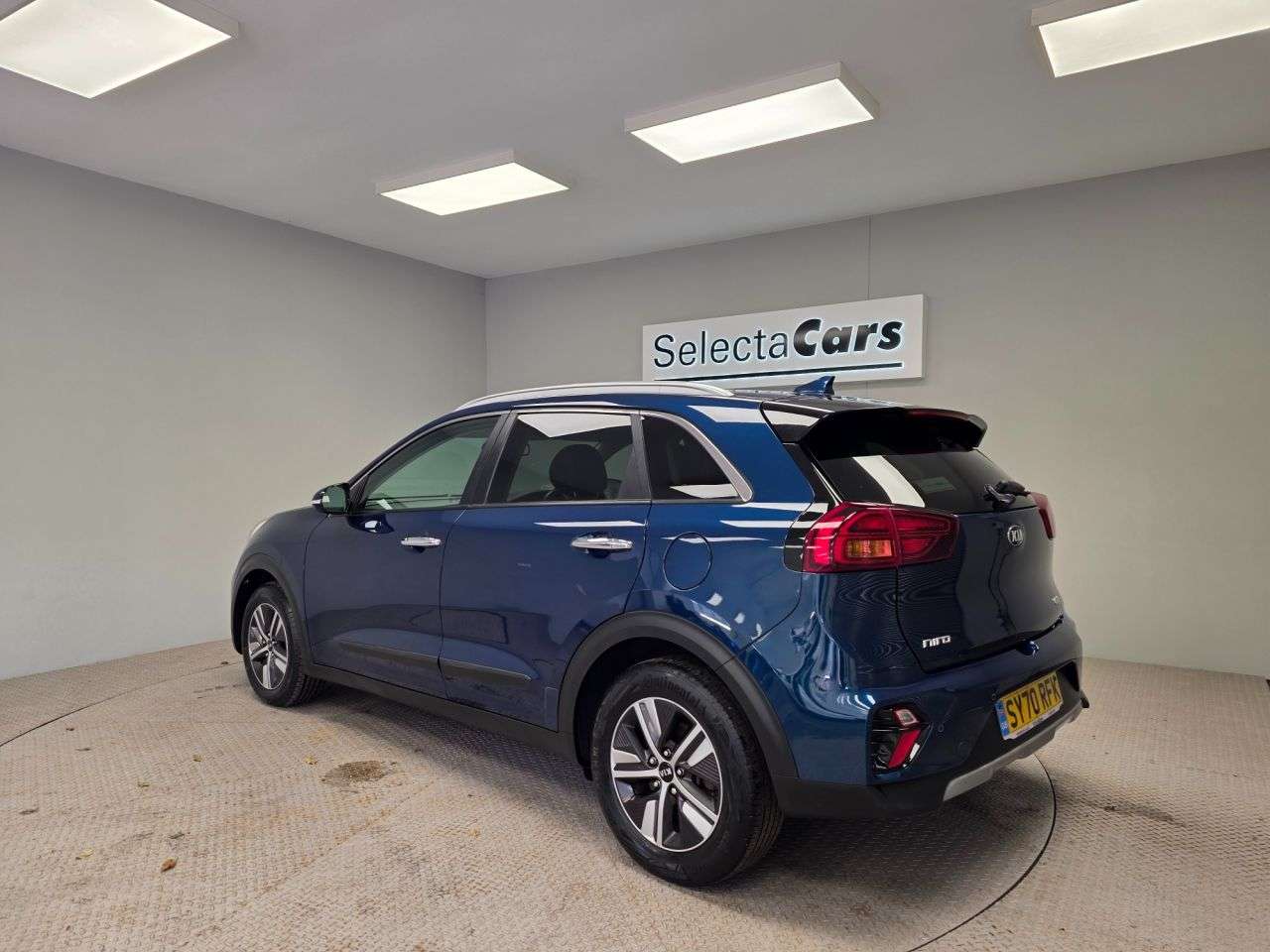 A 2020 KIA NIRO 1.6 GDi 2 SUV 5dr Petrol Hybrid DCT Euro 6 (s/s) (139 bhp) A 2020 KIA NIRO 1.6 GDi 2 SUV 5dr Petrol Hybrid DCT Euro 6 (s/s) (139 bhp)