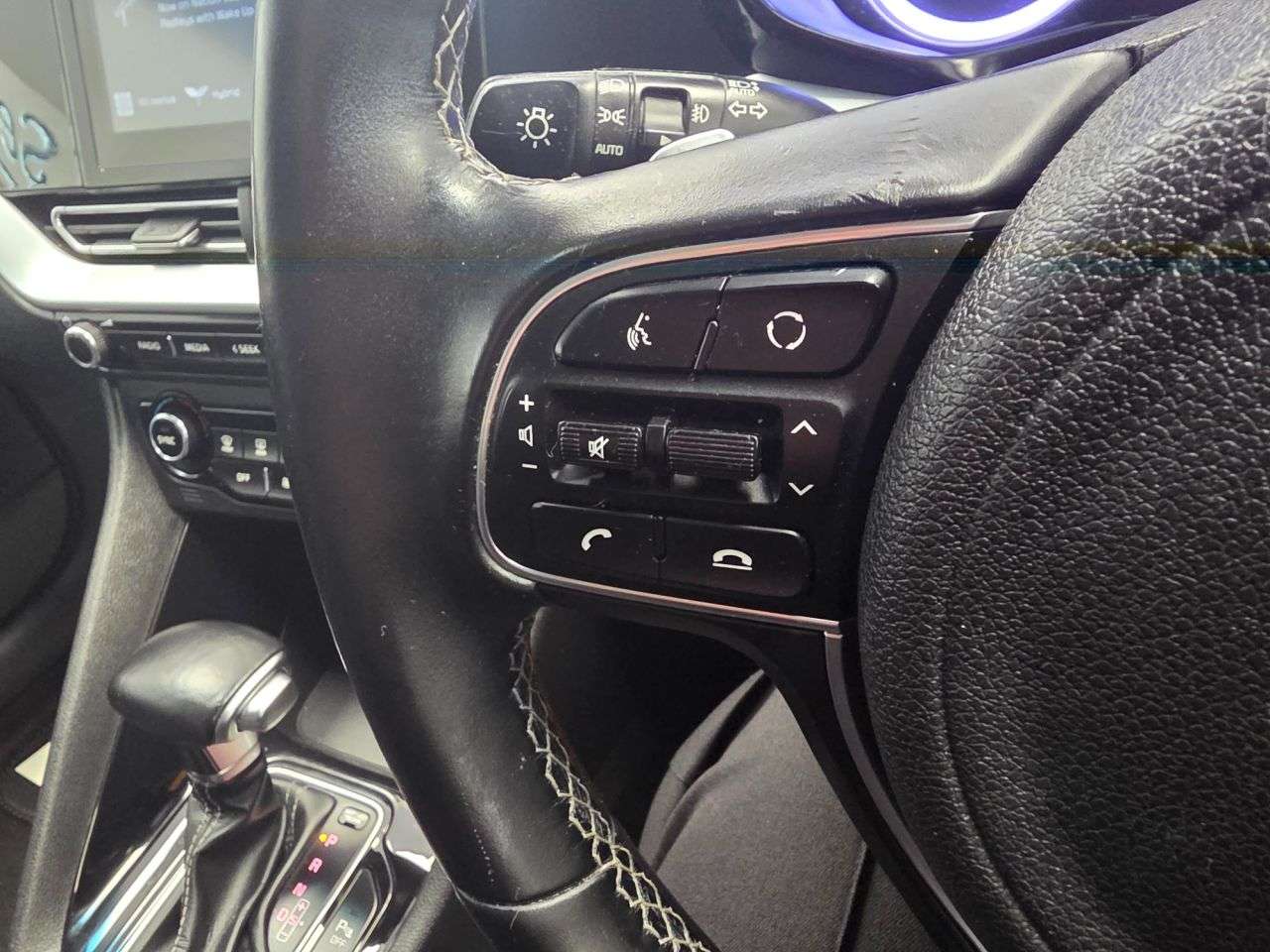 2020 KIA NIRO 2020 KIA NIRO