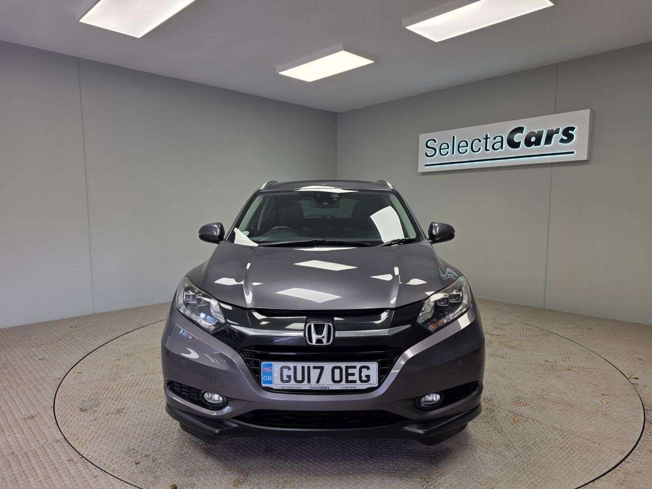 A 2017 HONDA HR-V 1.6 i-DTEC EX SUV 5dr Diesel Manual Euro 6 (s/s) (120 ps) A 2017 HONDA HR-V 1.6 i-DTEC EX SUV 5dr Diesel Manual Euro 6 (s/s) (120 ps)