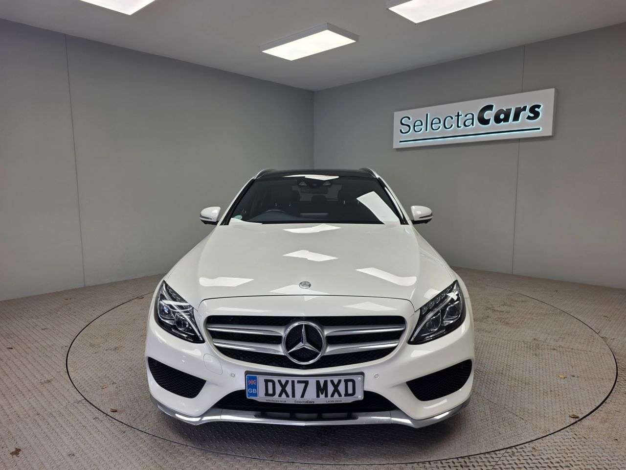 A 2017 MERCEDES-BENZ C-CLASS 2.1 C250d AMG Line (Premium Plus) Estate 5dr Diesel G-Tronic+ Euro 6 (s/s) A 2017 MERCEDES-BENZ C-CLASS 2.1 C250d AMG Line (Premium Plus) Estate 5dr Diesel G-Tronic+ Euro 6 (s/s)