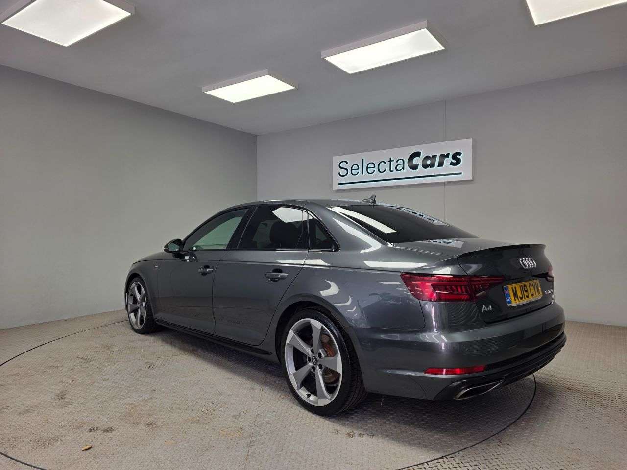 2019 AUDI A4 2019 AUDI A4