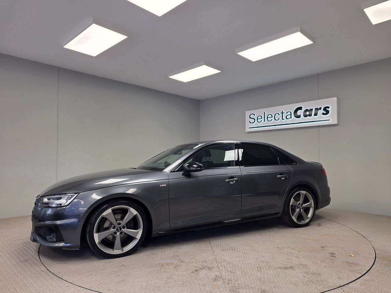 2019 AUDI A4 2019 AUDI A4