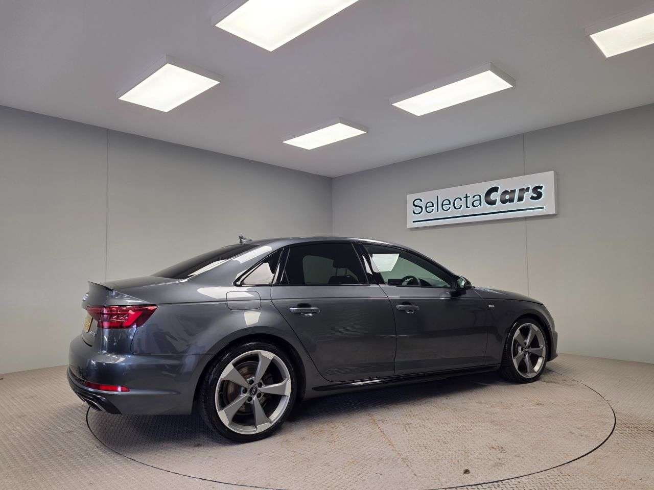 2019 AUDI A4 2019 AUDI A4