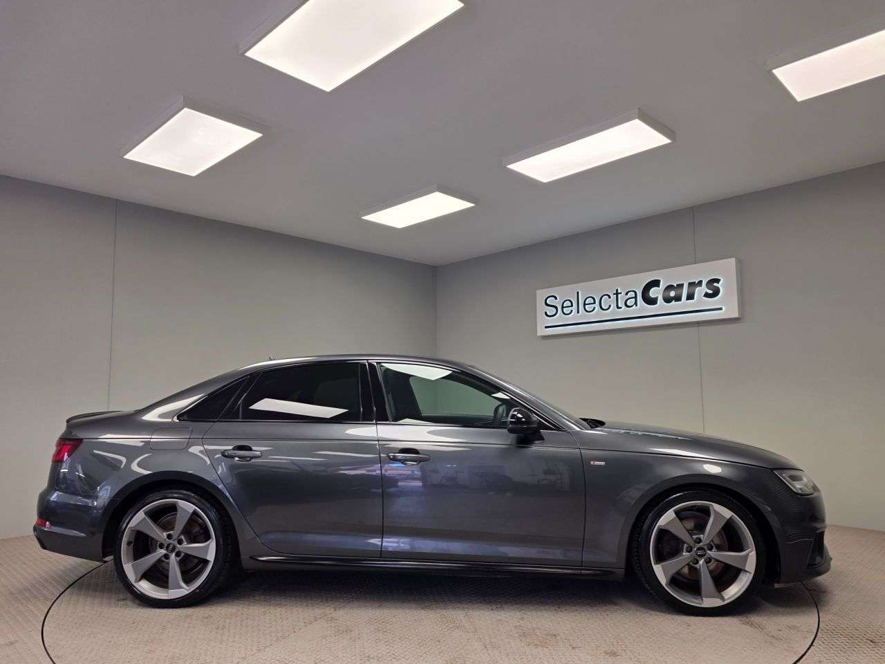2019 AUDI A4 2019 AUDI A4
