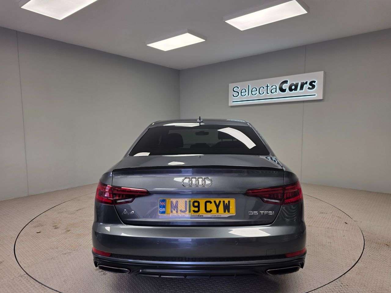 2019 AUDI A4 2019 AUDI A4