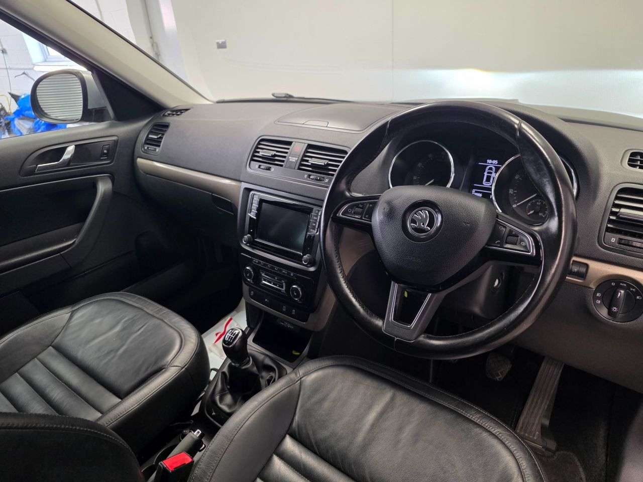 2017 SKODA YETI 2017 SKODA YETI