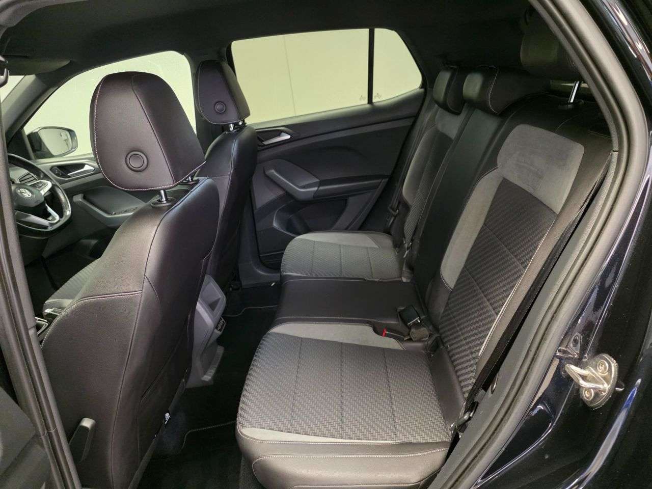 2019 VOLKSWAGEN T-CROSS 2019 VOLKSWAGEN T-CROSS