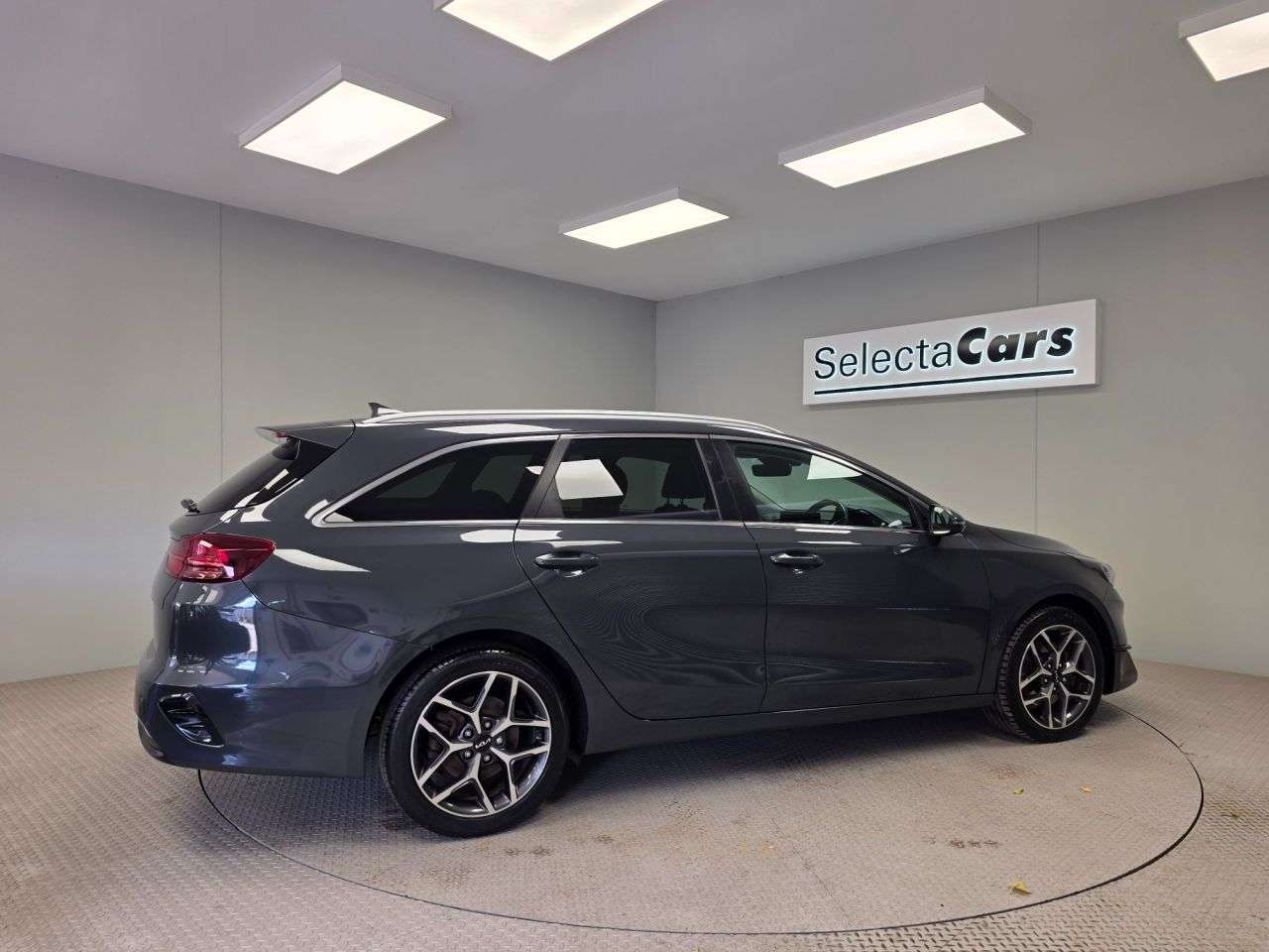 2023 KIA CEED 2023 KIA CEED