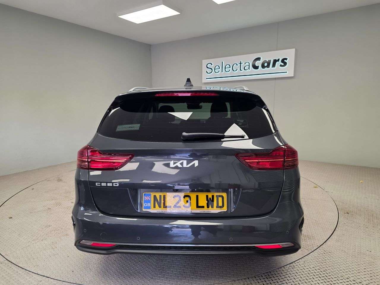 2023 KIA CEED 2023 KIA CEED