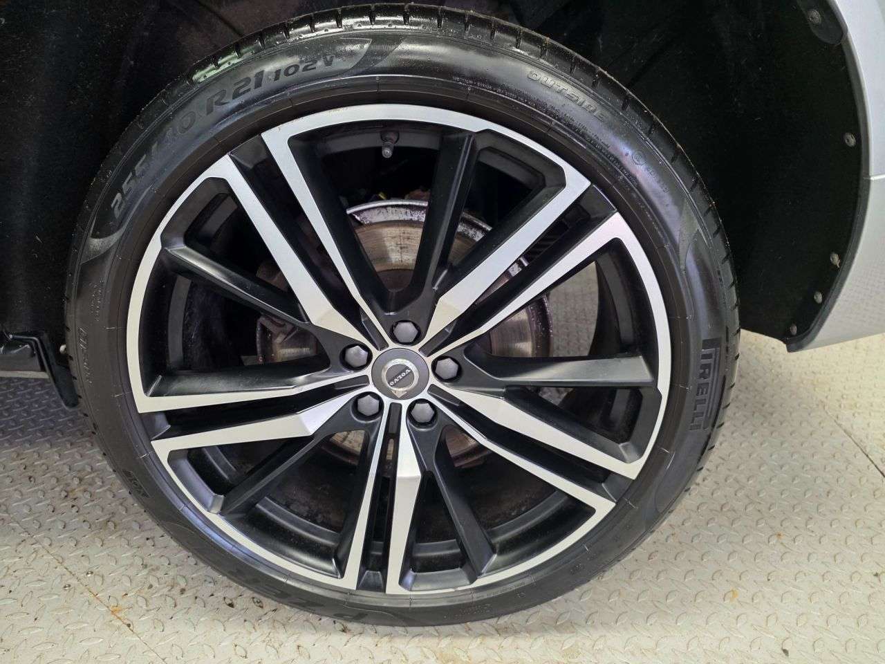 2017 VOLVO XC60 2017 VOLVO XC60