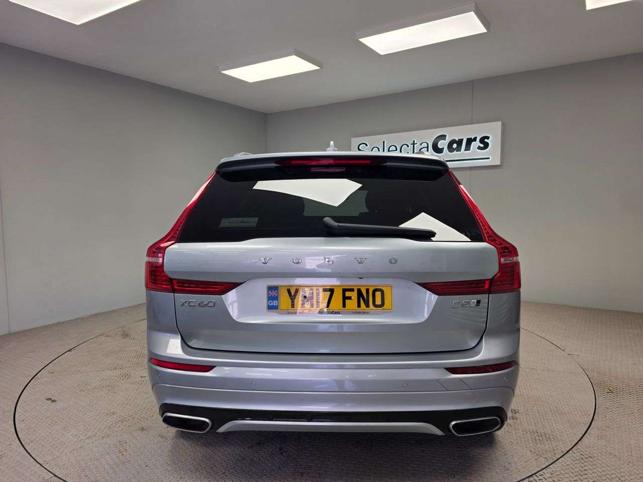 2017 VOLVO XC60 2017 VOLVO XC60