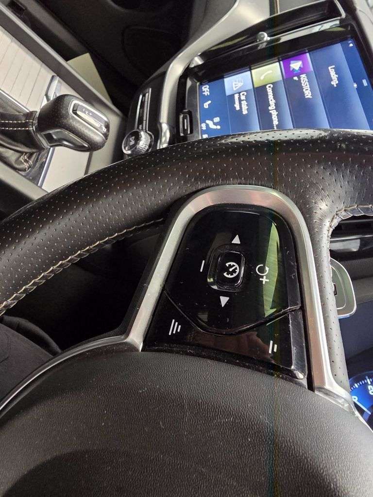 2017 VOLVO XC60 2017 VOLVO XC60