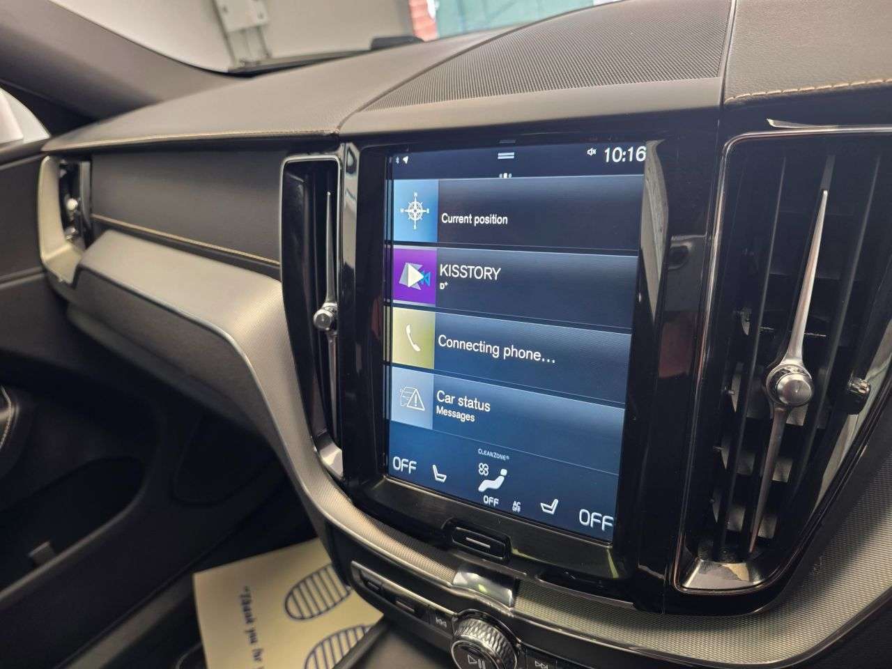 2017 VOLVO XC60 2017 VOLVO XC60