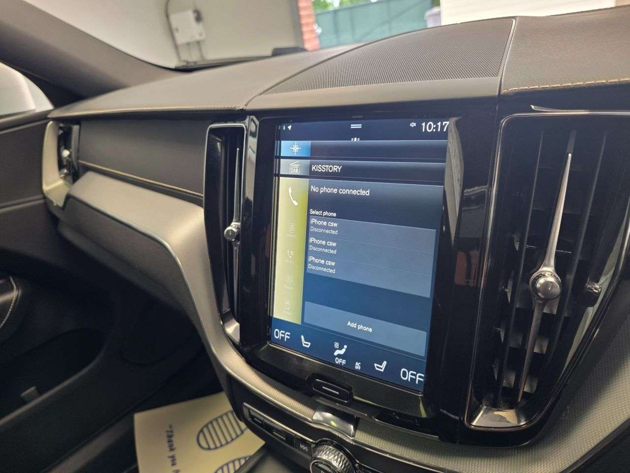 2017 VOLVO XC60 2017 VOLVO XC60