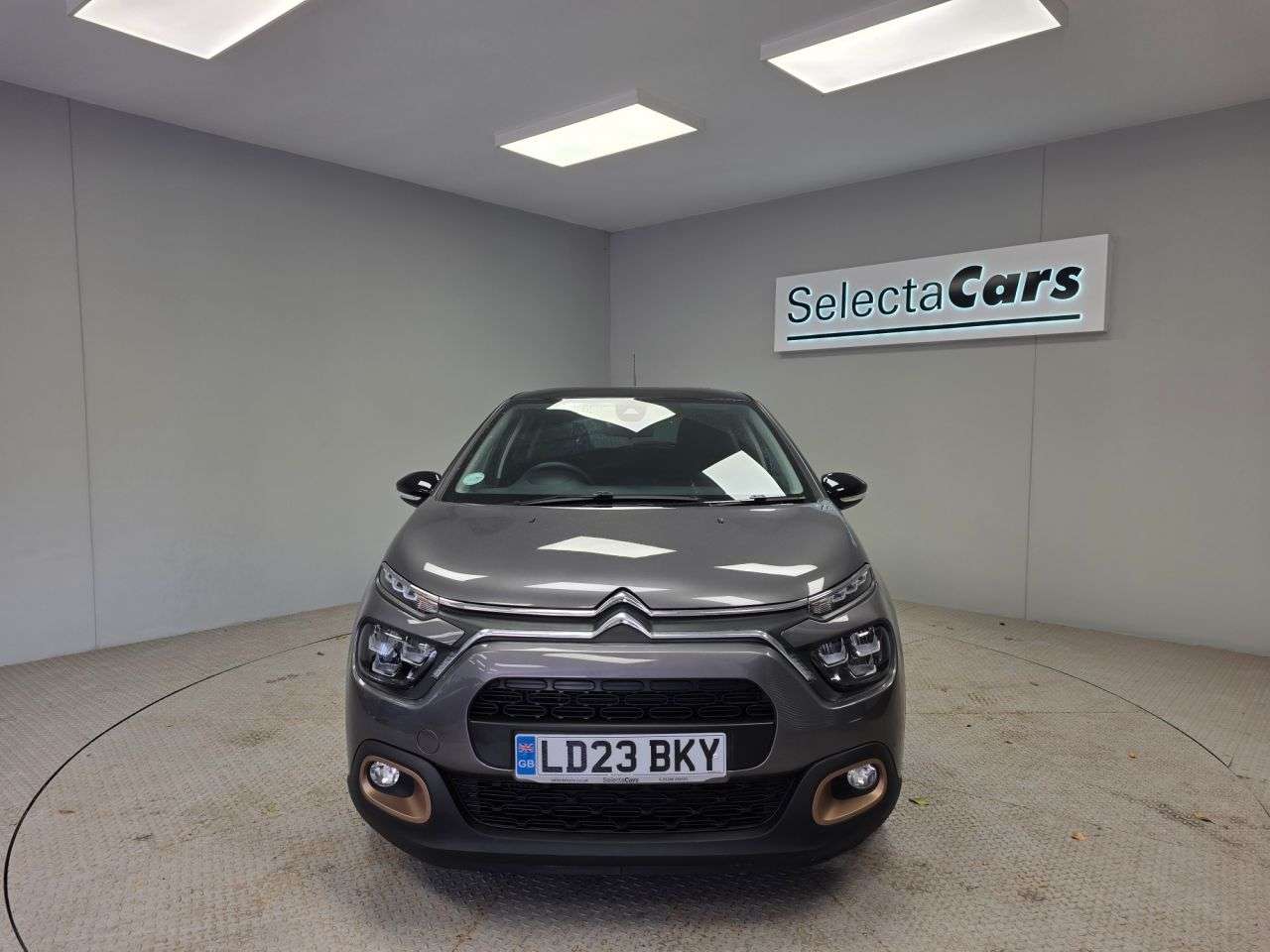 A 2023 CITROEN C3 1.2 PureTech C-Series Edition Hatchback 5dr Petrol EAT6 Euro 6 (s/s) (110 p A 2023 CITROEN C3 1.2 PureTech C-Series Edition Hatchback 5dr Petrol EAT6 Euro 6 (s/s) (110 p