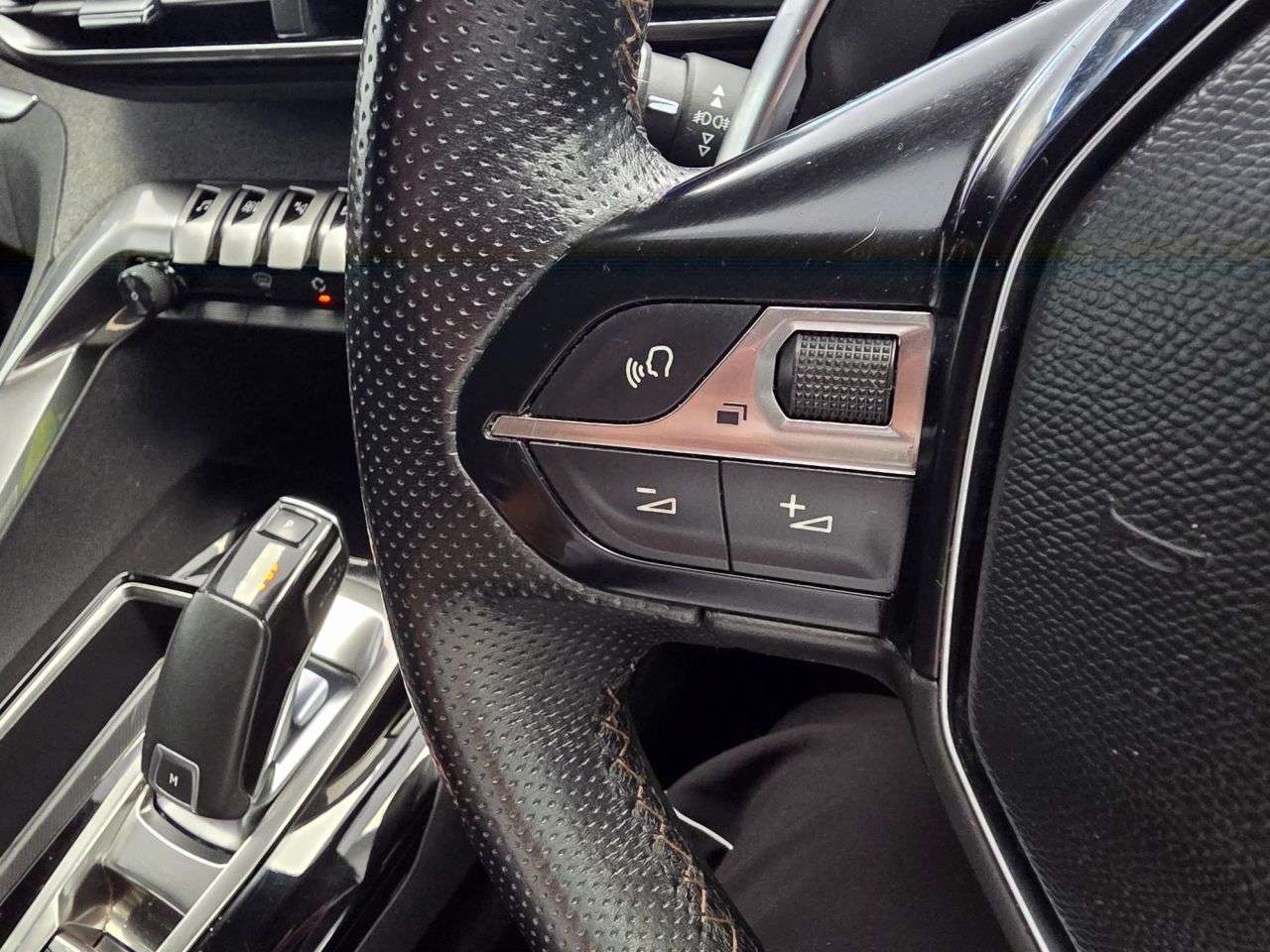 2020 PEUGEOT 5008 2020 PEUGEOT 5008