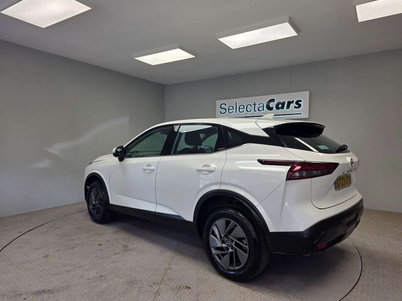 A 2023 NISSAN QASHQAI 1.3 DIG-T MHEV Acenta Premium SUV 5dr Petrol Hybrid Manual Euro 6 (s/s) (14 A 2023 NISSAN QASHQAI 1.3 DIG-T MHEV Acenta Premium SUV 5dr Petrol Hybrid Manual Euro 6 (s/s) (14