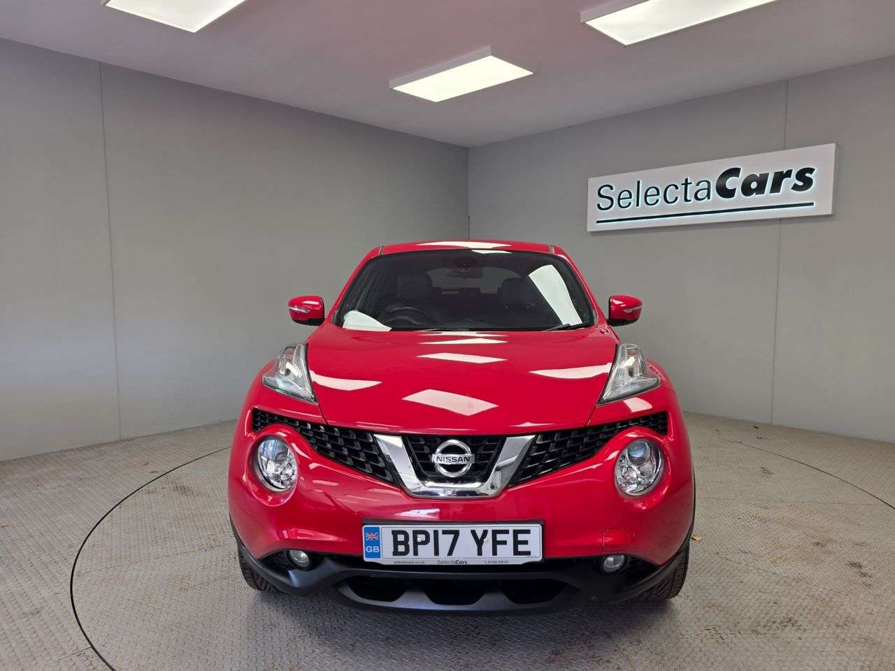 A 2017 NISSAN JUKE 1.2 DIG-T N-Connecta SUV 5dr Petrol Manual Euro 6 (s/s) (115 ps) A 2017 NISSAN JUKE 1.2 DIG-T N-Connecta SUV 5dr Petrol Manual Euro 6 (s/s) (115 ps)
