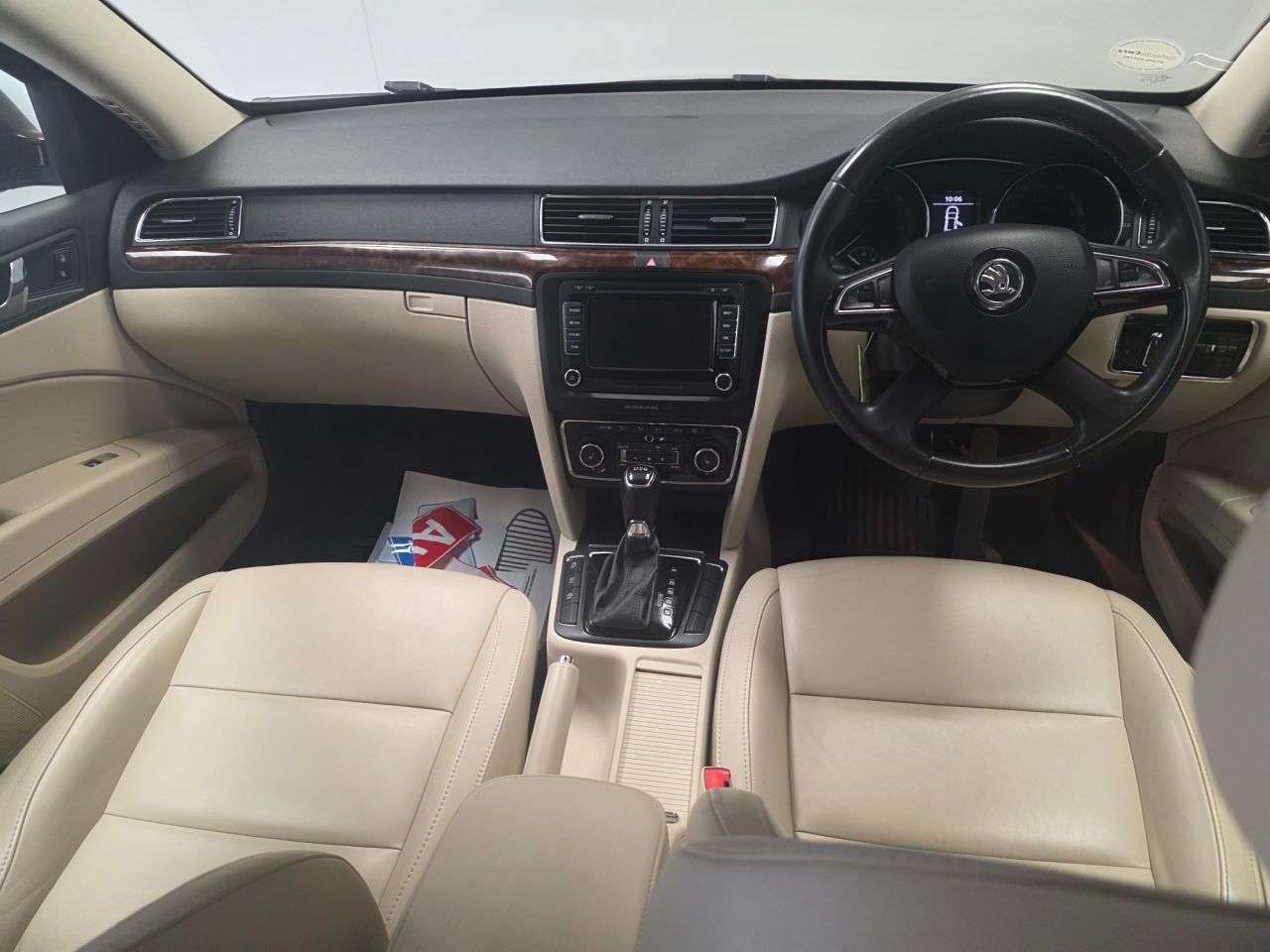 2015 SKODA SUPERB 2015 SKODA SUPERB