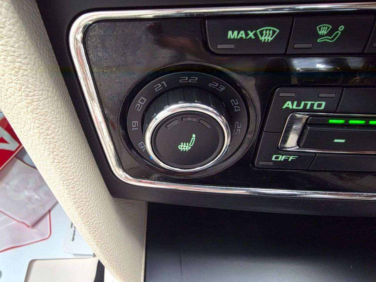 2015 SKODA SUPERB 2015 SKODA SUPERB