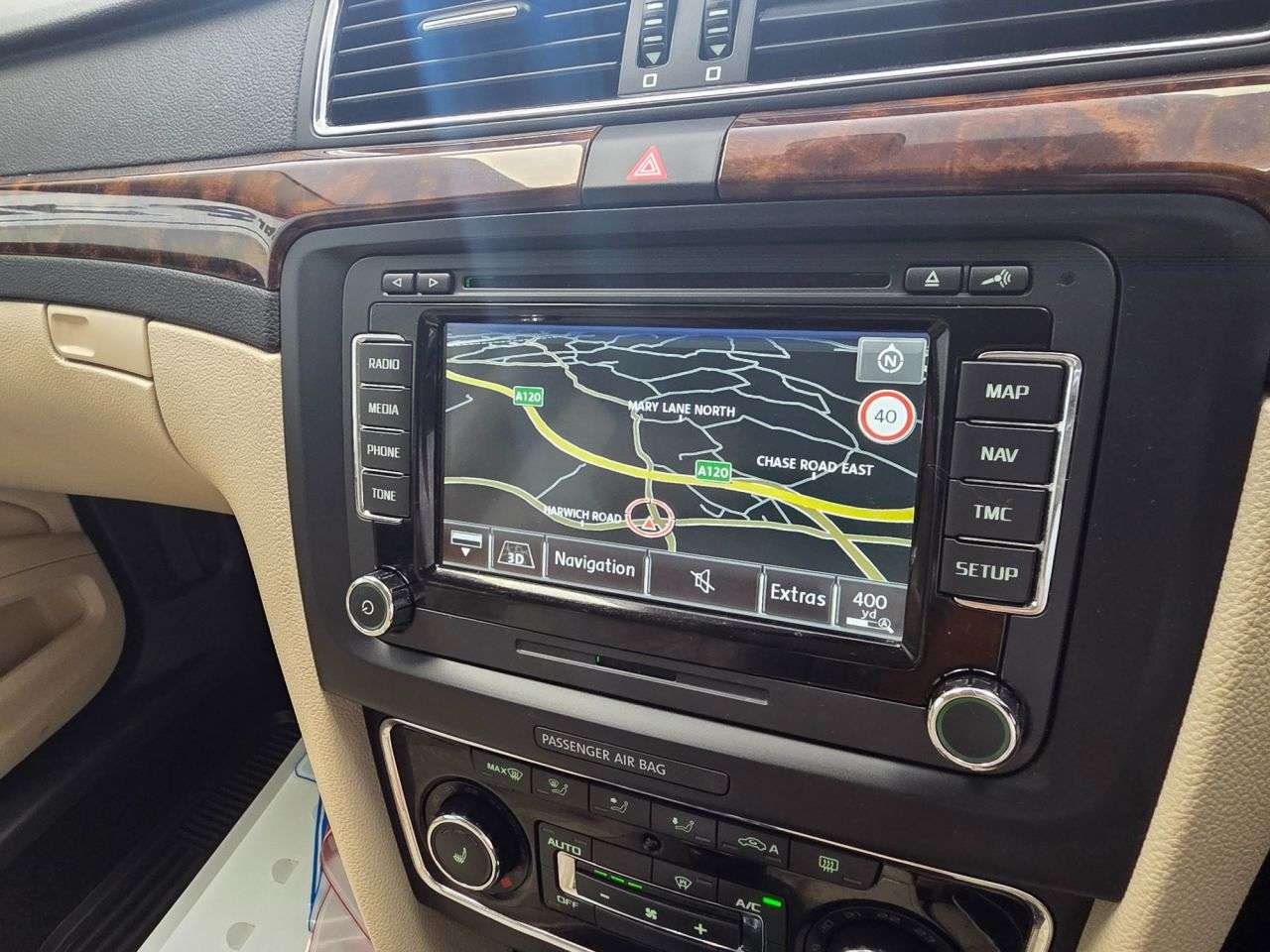 2015 SKODA SUPERB 2015 SKODA SUPERB
