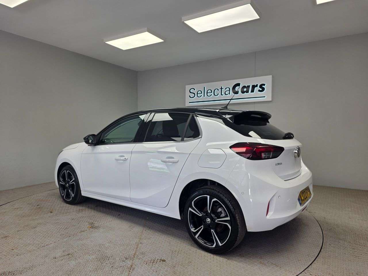 A 2022 VAUXHALL CORSA 1.2 Turbo Elite Edition Hatchback 5dr Petrol Manual Euro 6 (s/s) (100 ps) A 2022 VAUXHALL CORSA 1.2 Turbo Elite Edition Hatchback 5dr Petrol Manual Euro 6 (s/s) (100 ps)