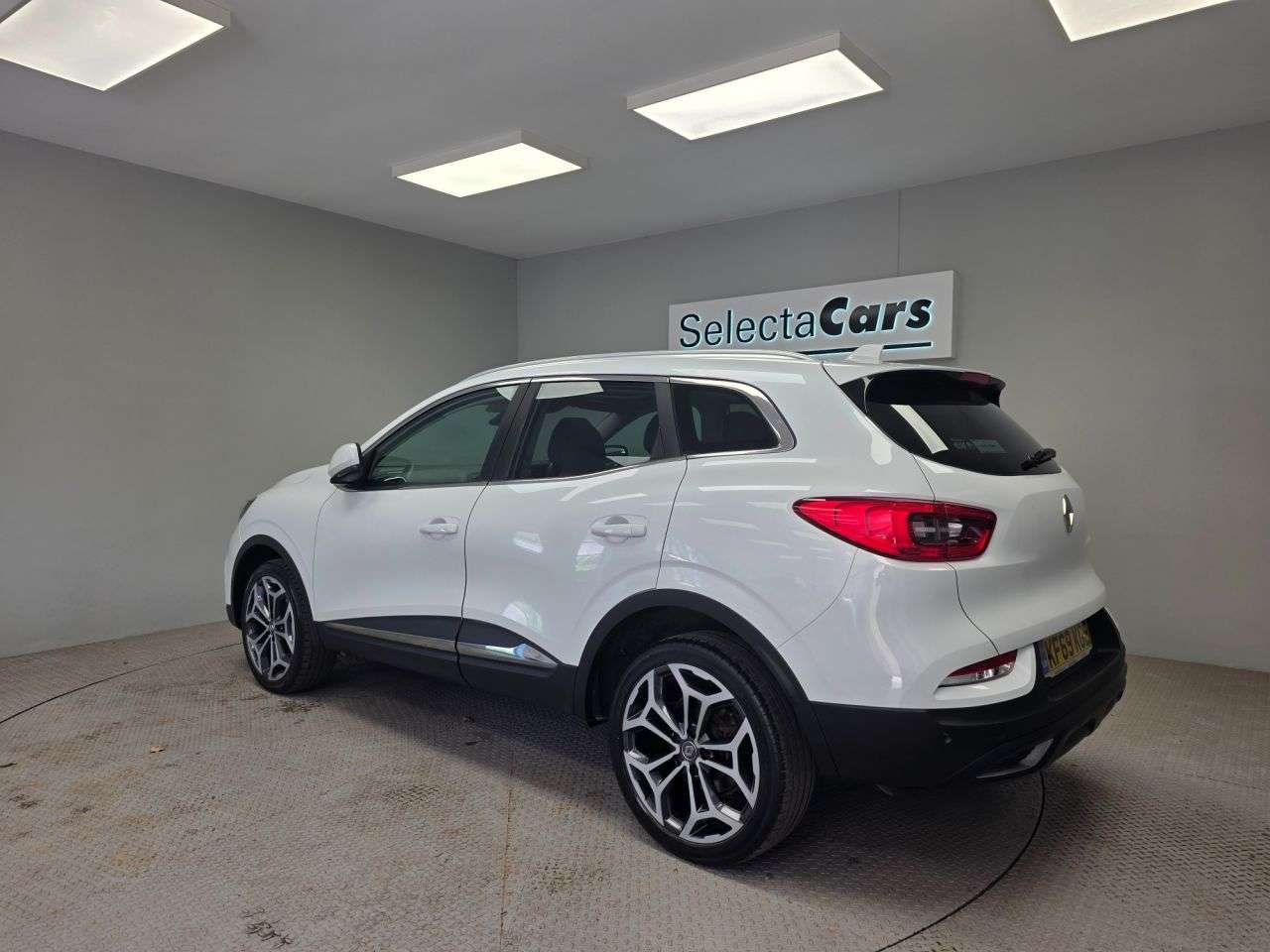 A 2019 RENAULT KADJAR 1.3 TCe GT Line SUV 5dr Petrol Manual Euro 6 (s/s) (140 ps) A 2019 RENAULT KADJAR 1.3 TCe GT Line SUV 5dr Petrol Manual Euro 6 (s/s) (140 ps)