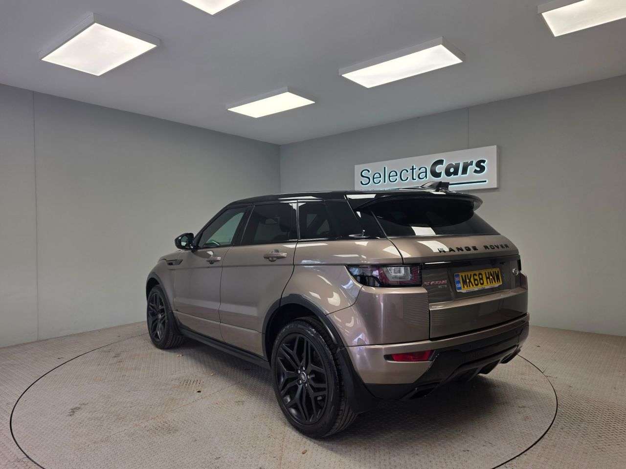 2018 LAND ROVER RANGE ROVER EVOQUE 2018 LAND ROVER RANGE ROVER EVOQUE