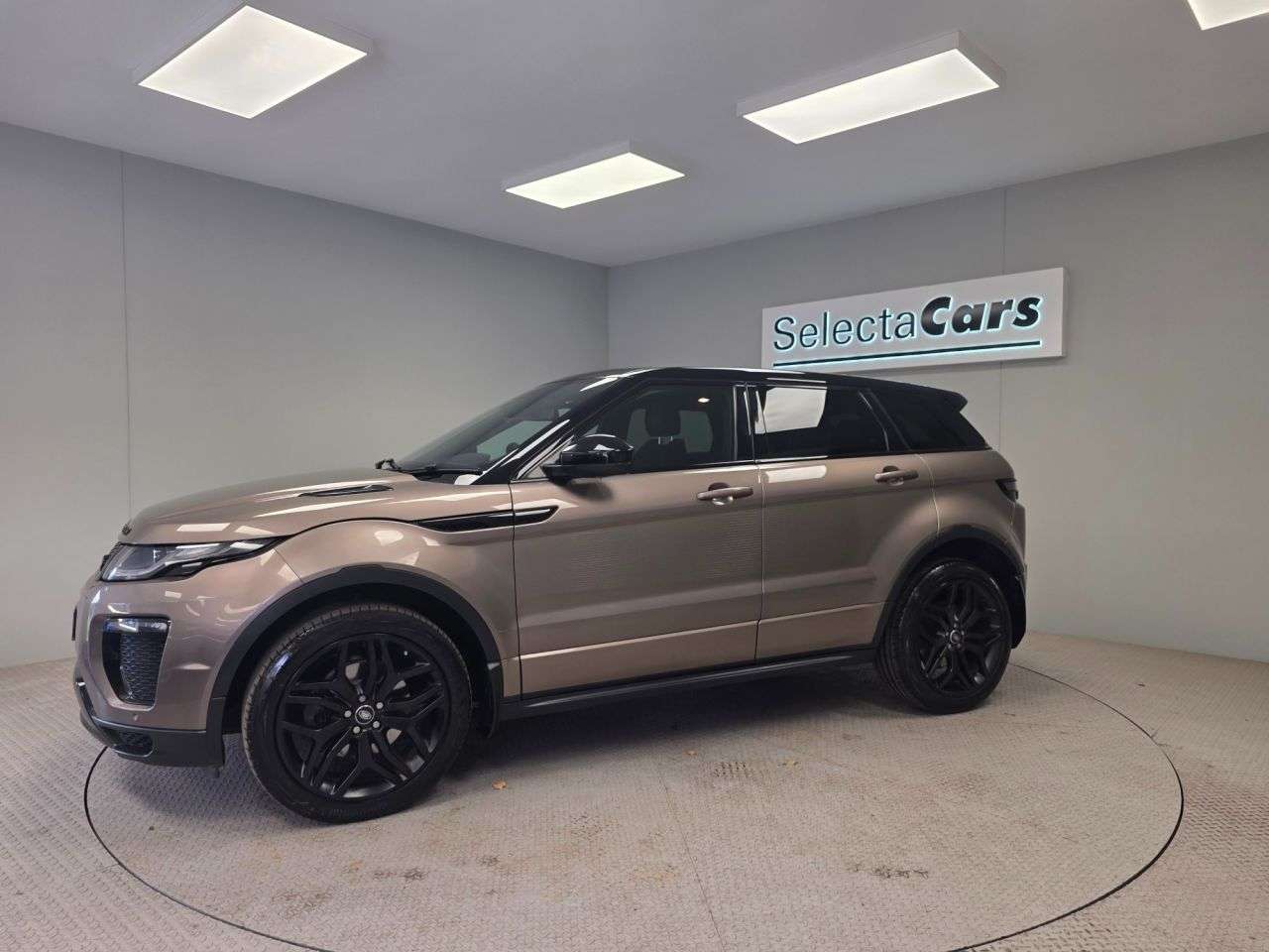 2018 LAND ROVER RANGE ROVER EVOQUE 2018 LAND ROVER RANGE ROVER EVOQUE