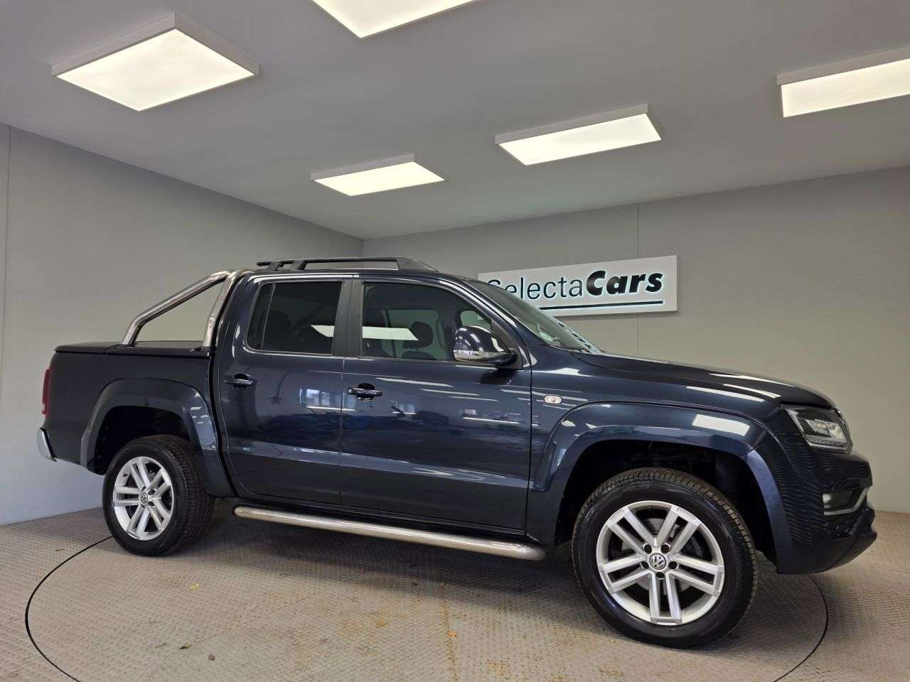 A 2017 VOLKSWAGEN AMAROK 3.0 TDI V6 BlueMotion Tech Highline Pickup Double Cab 4dr Diesel Auto 4Moti A 2017 VOLKSWAGEN AMAROK 3.0 TDI V6 BlueMotion Tech Highline Pickup Double Cab 4dr Diesel Auto 4Moti
