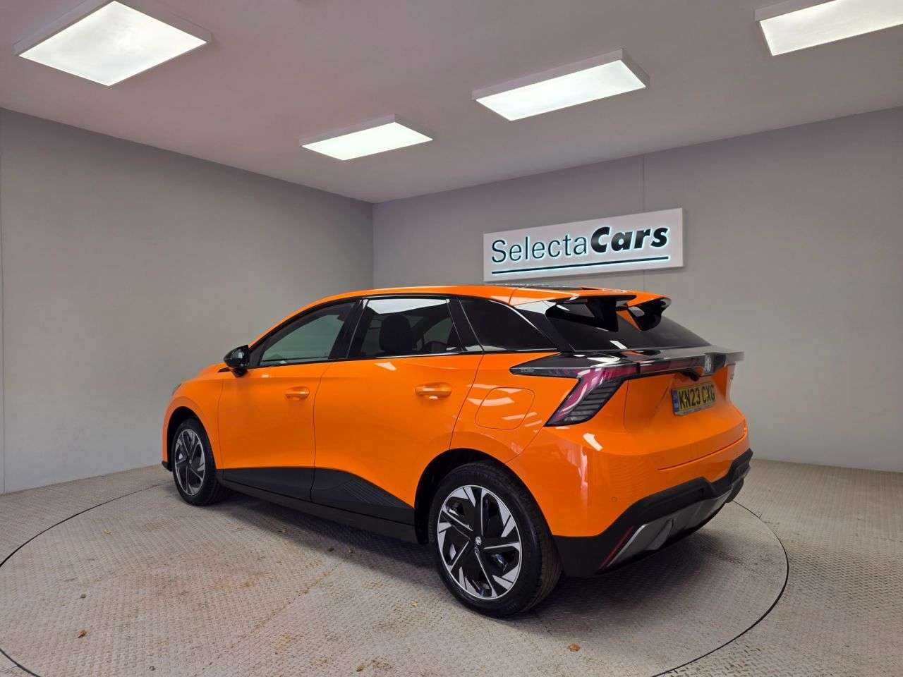 A 2023 MG 1100 64kWh Trophy Long Range Hatchback 5dr Electric Auto (203 ps) A 2023 MG 1100 64kWh Trophy Long Range Hatchback 5dr Electric Auto (203 ps)