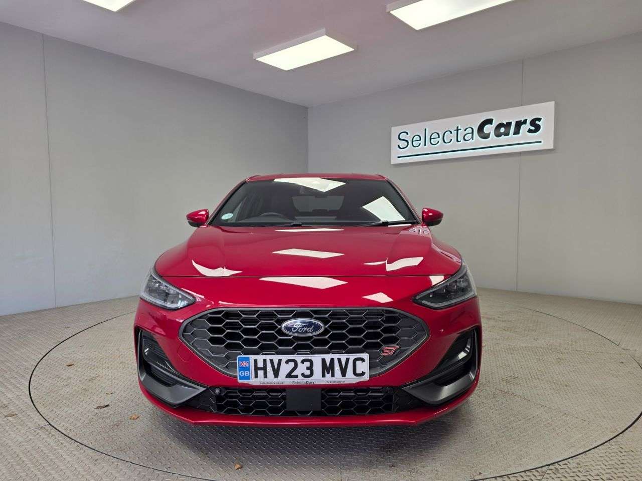 A 2023 FORD FOCUS 2.3T EcoBoost ST Hatchback 5dr Petrol Manual Euro 6 (s/s) (280 ps) A 2023 FORD FOCUS 2.3T EcoBoost ST Hatchback 5dr Petrol Manual Euro 6 (s/s) (280 ps)