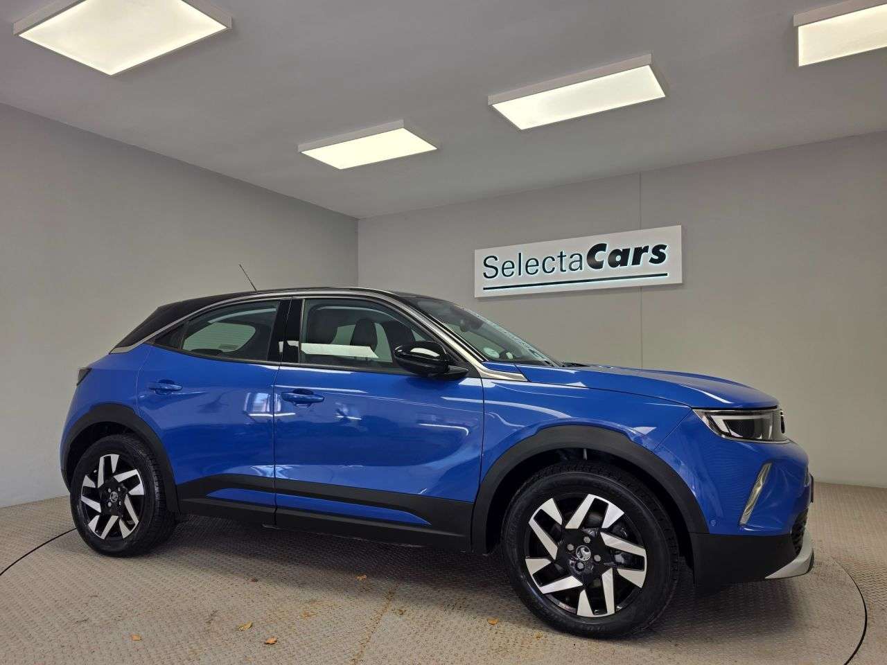 A 2021 VAUXHALL MOKKA ELECTRIC 50kWh Elite Premium SUV 5dr Electric Auto (136 ps) A 2021 VAUXHALL MOKKA ELECTRIC 50kWh Elite Premium SUV 5dr Electric Auto (136 ps)