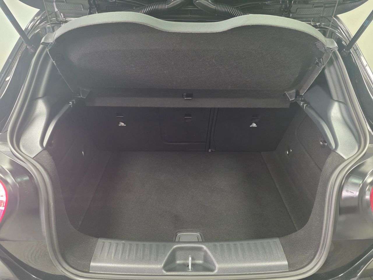2018 MERCEDES-BENZ A CLASS 2018 MERCEDES-BENZ A CLASS
