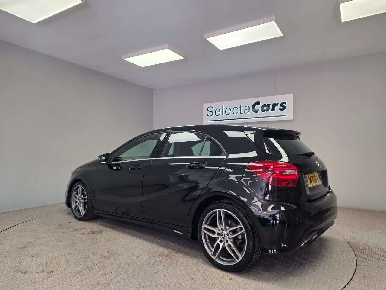 2018 MERCEDES-BENZ A CLASS 2018 MERCEDES-BENZ A CLASS