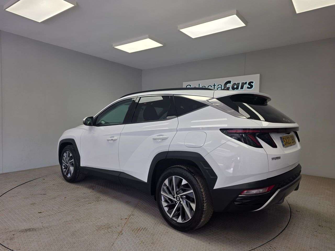 A 2022 HYUNDAI TUCSON 1.6 T-GDi Premium SUV 5dr Petrol Manual Euro 6 (s/s) (150 ps) A 2022 HYUNDAI TUCSON 1.6 T-GDi Premium SUV 5dr Petrol Manual Euro 6 (s/s) (150 ps)