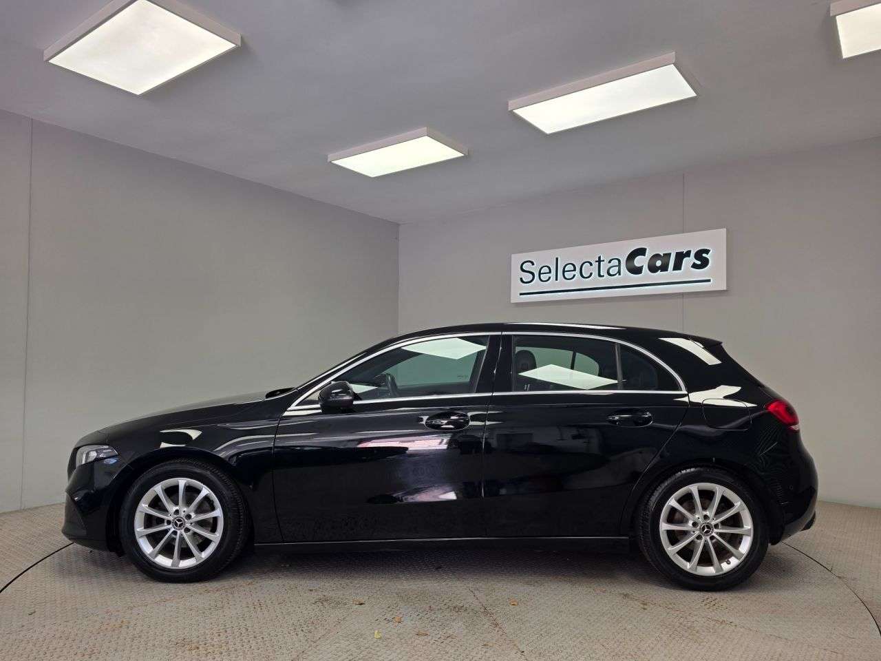 2019 MERCEDES-BENZ A CLASS 2019 MERCEDES-BENZ A CLASS