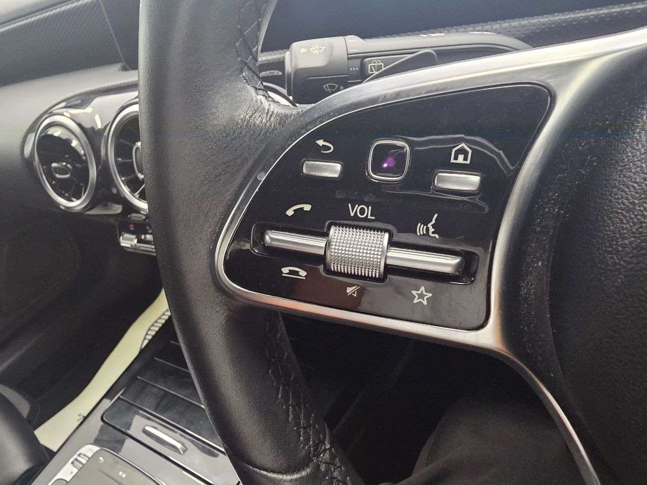 2019 MERCEDES-BENZ A CLASS 2019 MERCEDES-BENZ A CLASS