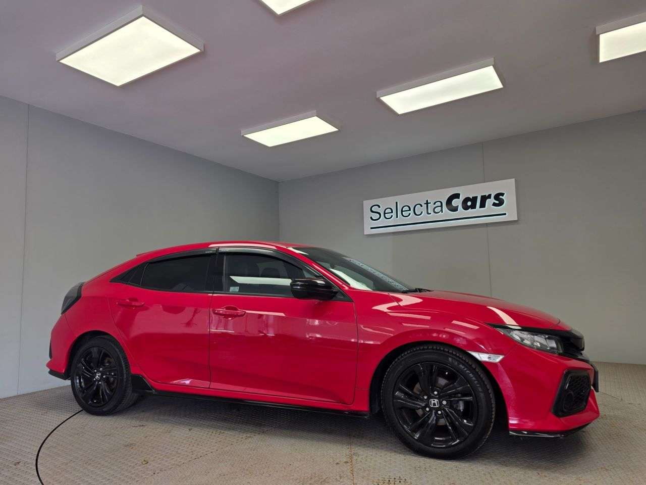A 2018 HONDA CIVIC 1.0 VTEC Turbo Sport Line Hatchback 5dr Petrol Manual Euro 6 (s/s) (126 ps) A 2018 HONDA CIVIC 1.0 VTEC Turbo Sport Line Hatchback 5dr Petrol Manual Euro 6 (s/s) (126 ps)