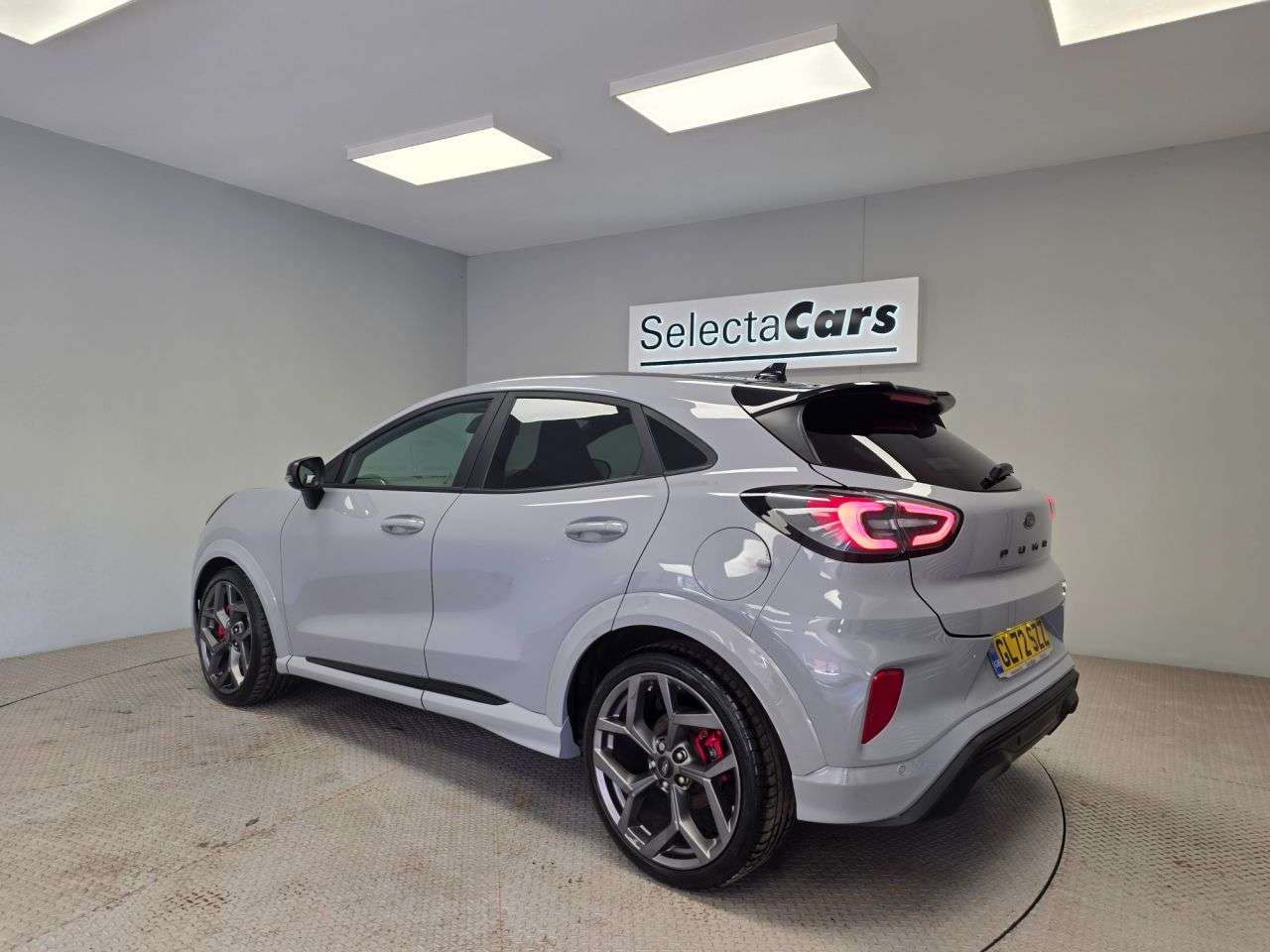 A 2023 FORD PUMA 1.5T EcoBoost ST SUV 5dr Petrol Manual Euro 6 (s/s) (200 ps) A 2023 FORD PUMA 1.5T EcoBoost ST SUV 5dr Petrol Manual Euro 6 (s/s) (200 ps)