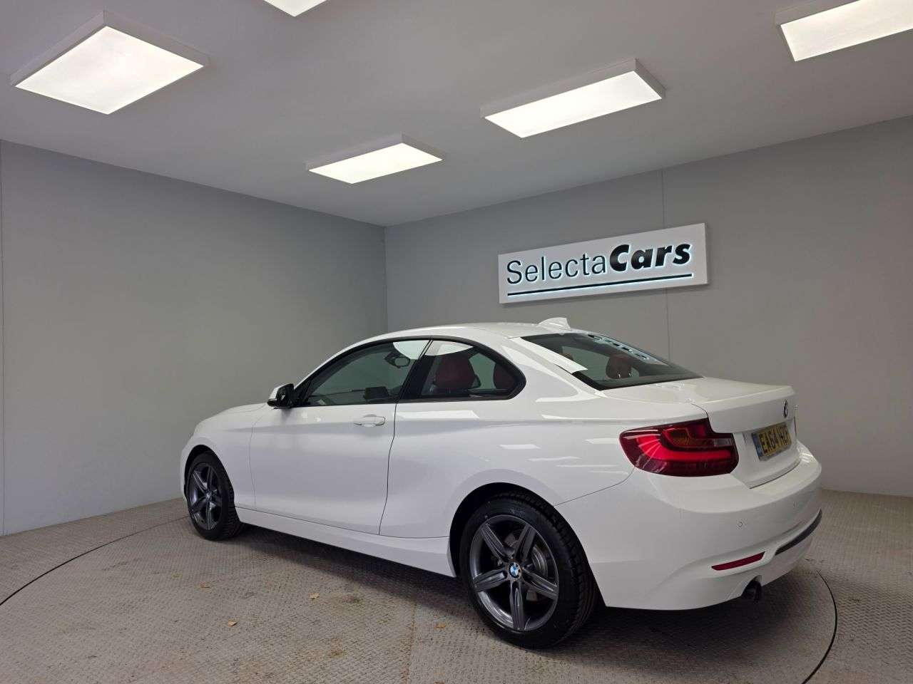 A 2014 BMW 2 SERIES 2.0 220i Sport Coupe 2dr Petrol Manual Euro 6 (s/s) (184 ps) A 2014 BMW 2 SERIES 2.0 220i Sport Coupe 2dr Petrol Manual Euro 6 (s/s) (184 ps)