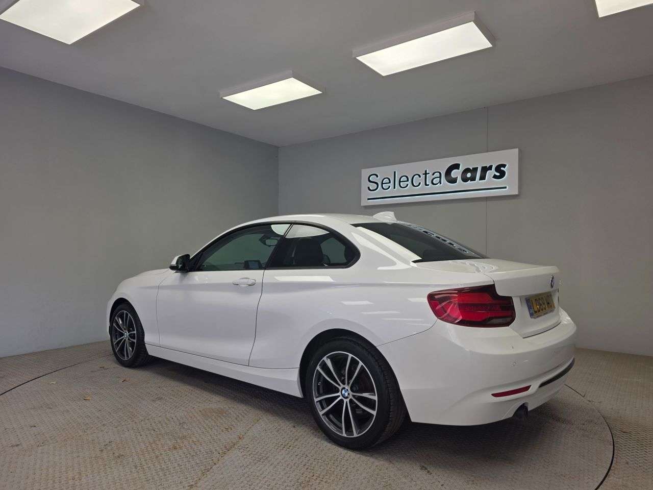 A 2019 BMW 2 SERIES 1.5 218i GPF Sport Coupe 2dr Petrol Auto Euro 6 (s/s) (136 ps) A 2019 BMW 2 SERIES 1.5 218i GPF Sport Coupe 2dr Petrol Auto Euro 6 (s/s) (136 ps)