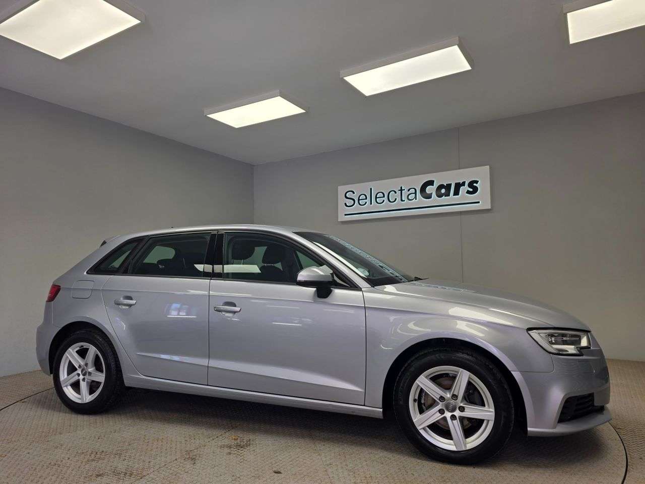 2018 AUDI A3 2018 AUDI A3