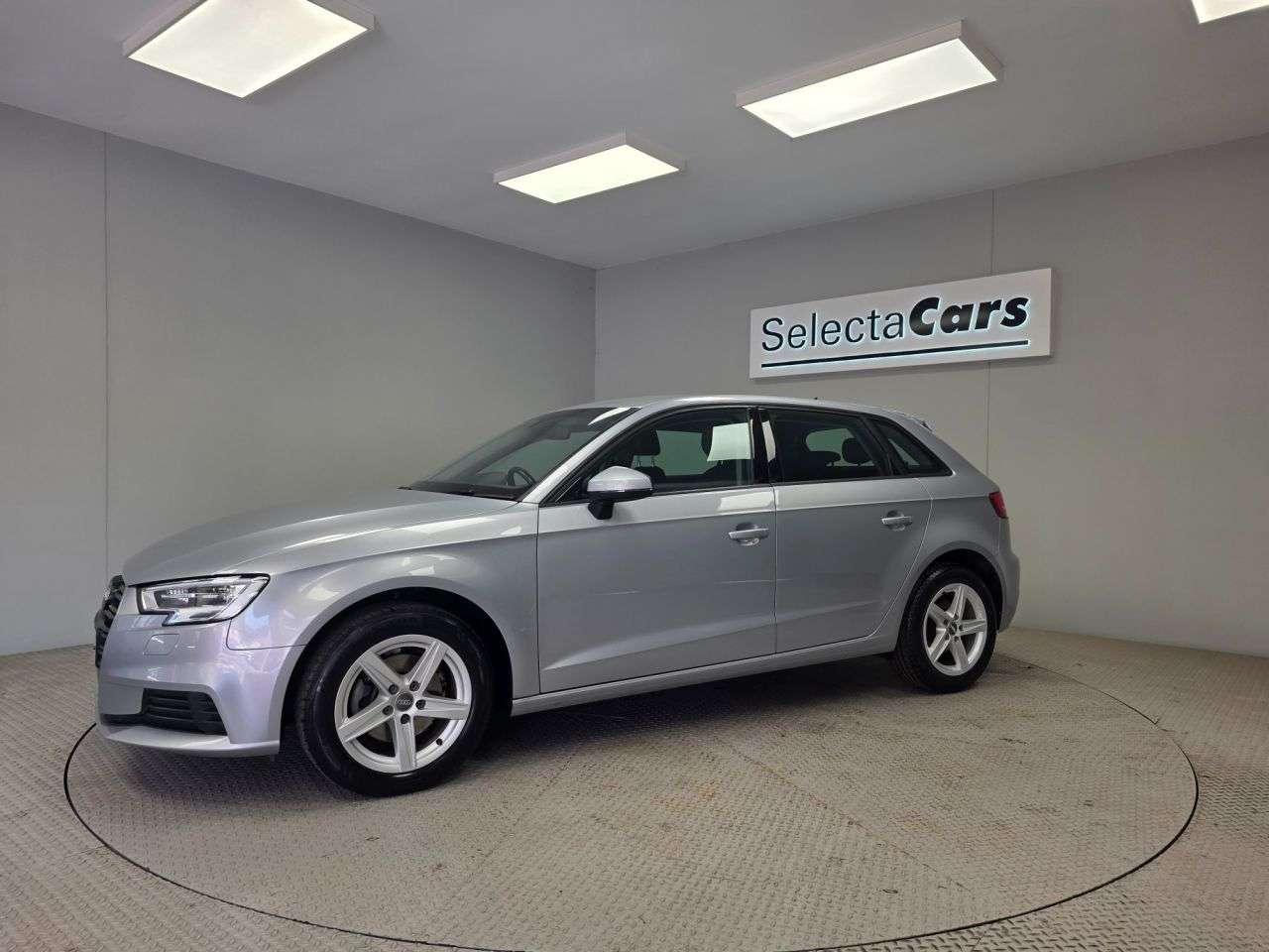 2018 AUDI A3 2018 AUDI A3