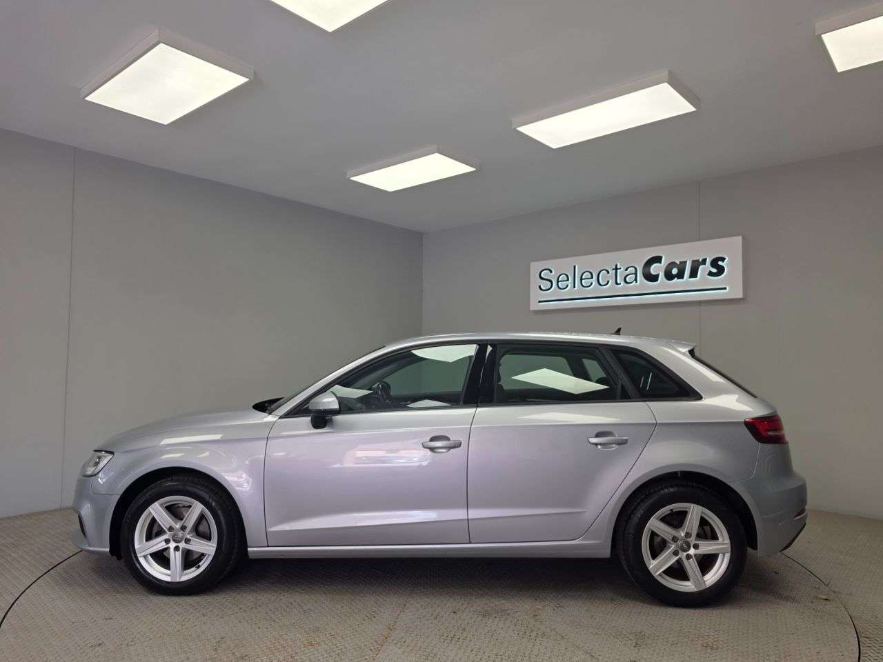 2018 AUDI A3 2018 AUDI A3
