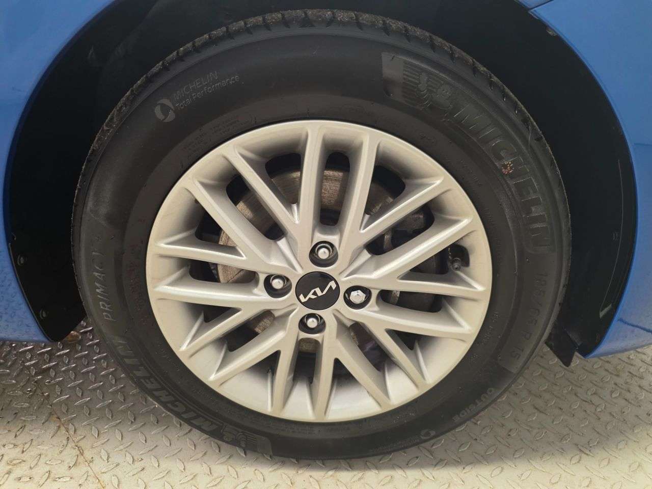 2023 KIA RIO 2023 KIA RIO