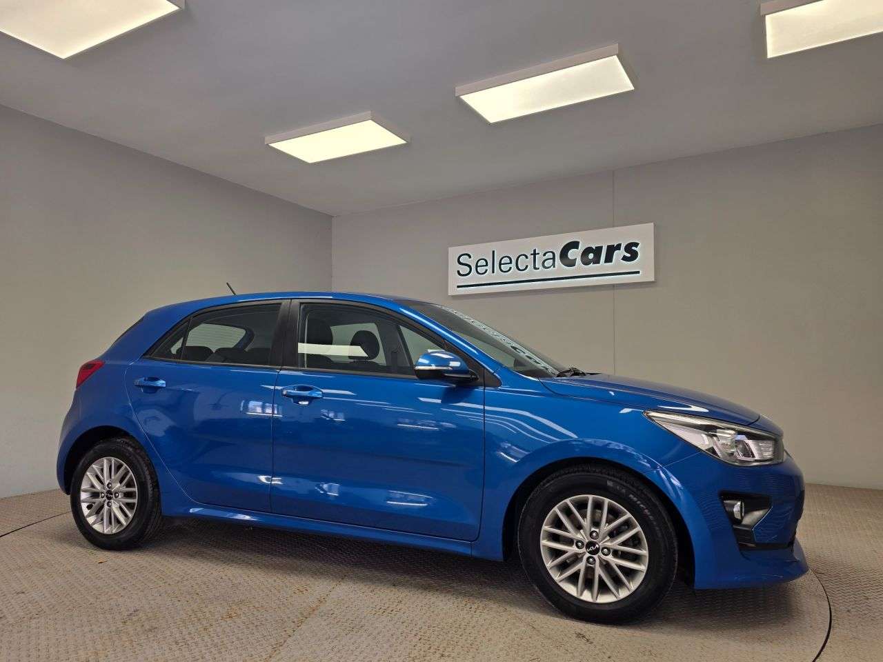 2023 KIA RIO 2023 KIA RIO